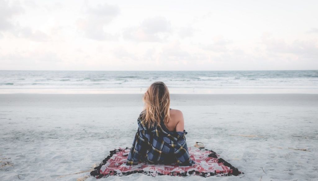 cody-black-327733-unsplash